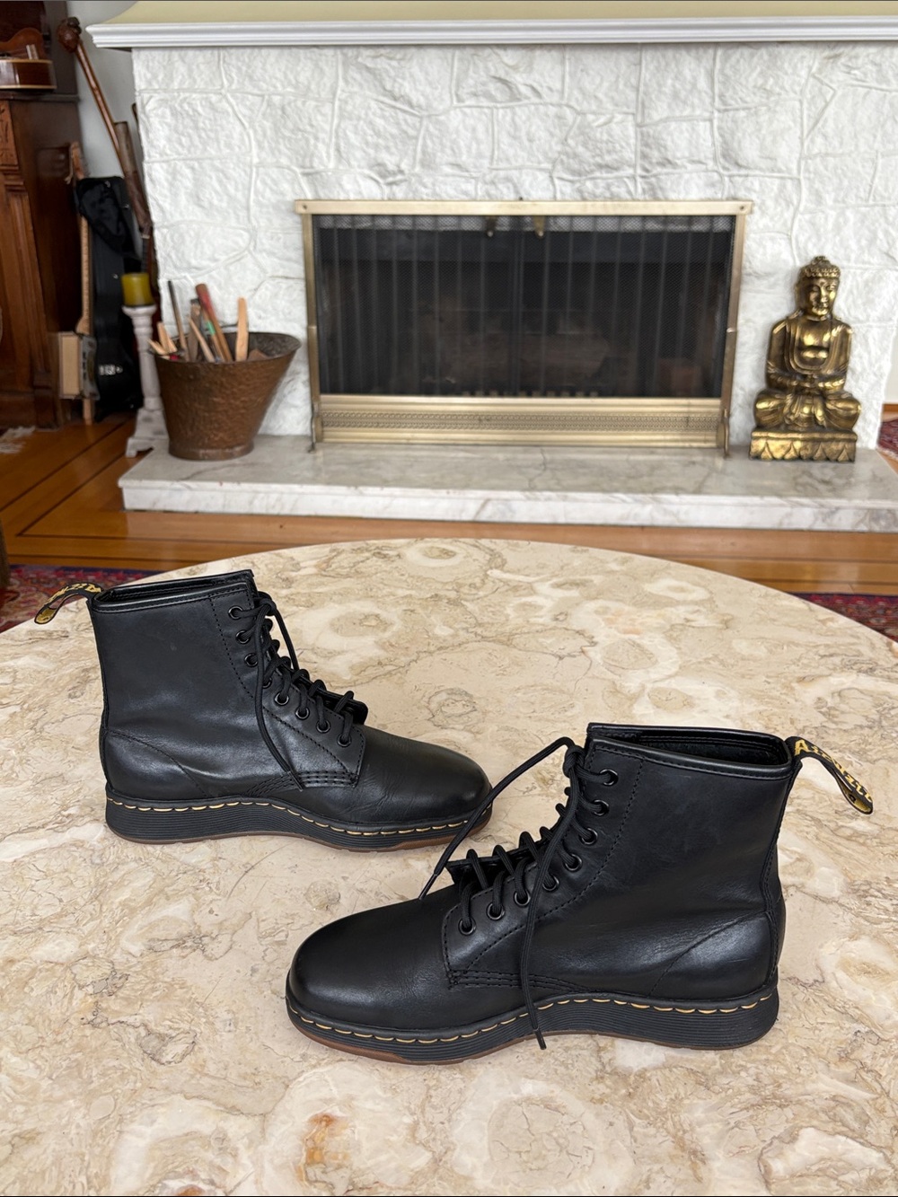 Dr. Martens 1460 Newton  Leather DM'S Lite Boots - As New - Picture 9 of 16